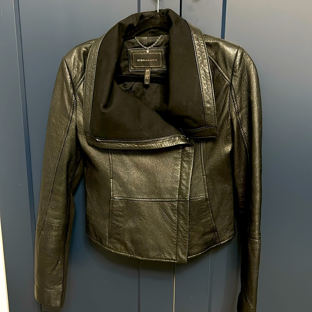 Genuine Leather BCBG jacket. Size S.
